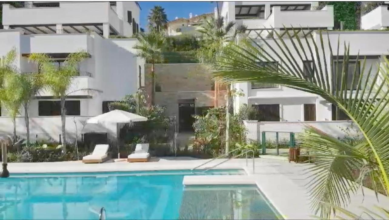 Luxury Apartment At Lomas Del Rey, Puente Romano Marbella Eksteriør billede