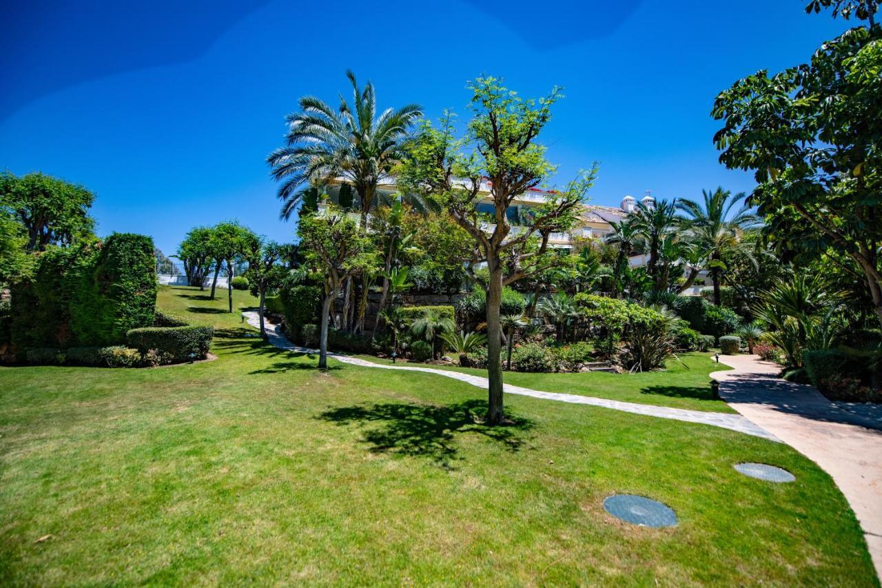 Luxury Apartment At Lomas Del Rey, Puente Romano Marbella Eksteriør billede
