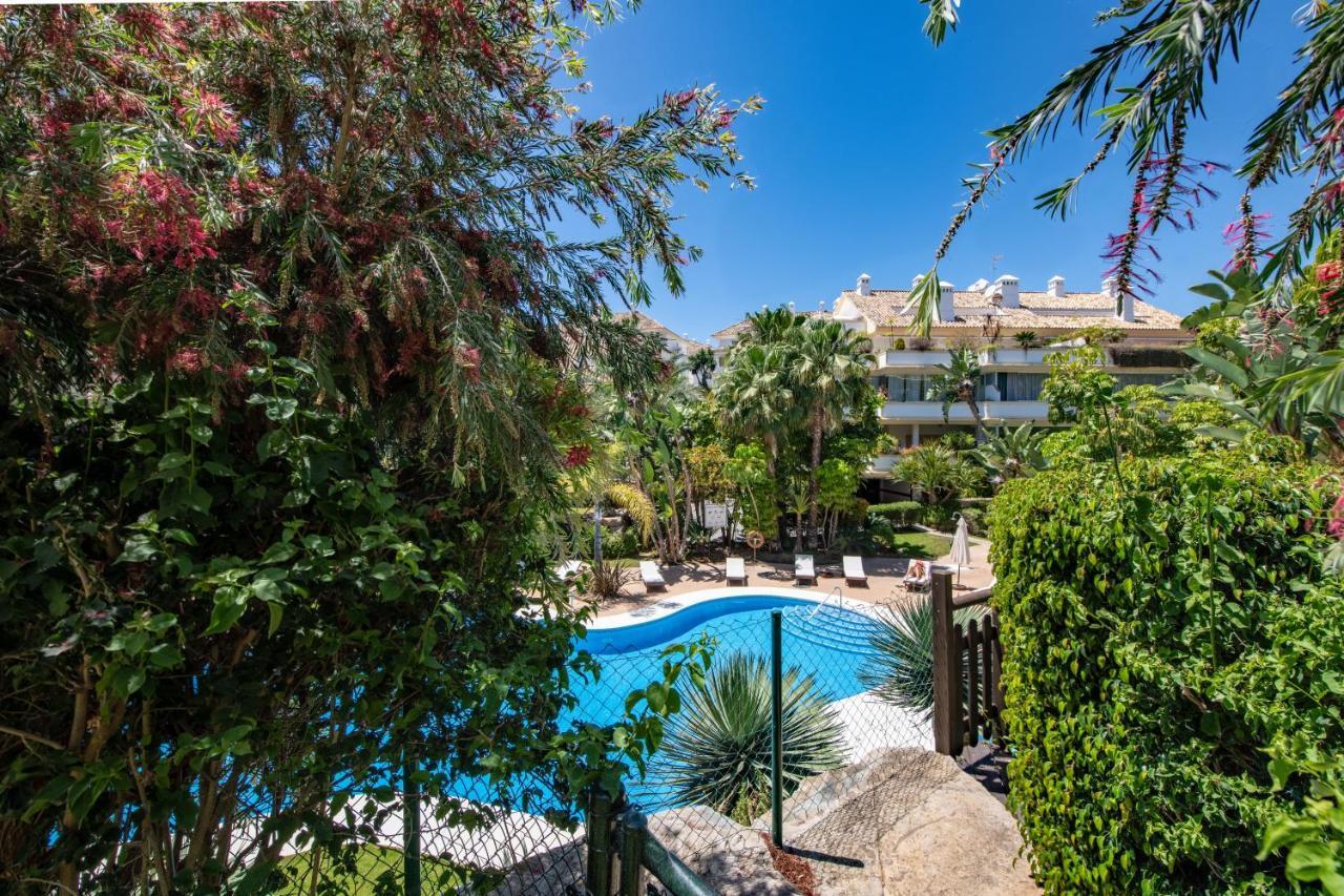 Luxury Apartment At Lomas Del Rey, Puente Romano Marbella Eksteriør billede
