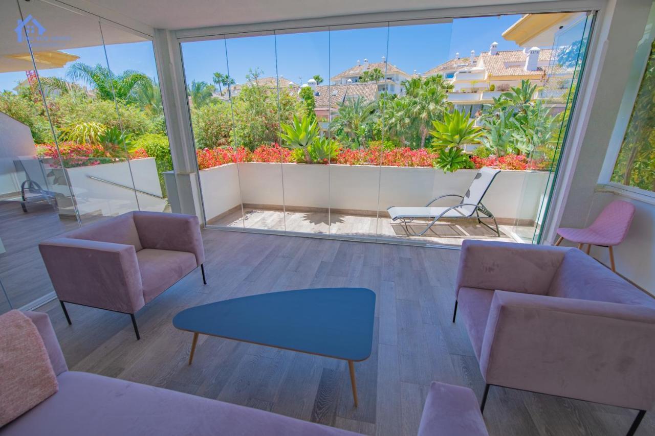 Luxury Apartment At Lomas Del Rey, Puente Romano Marbella Eksteriør billede